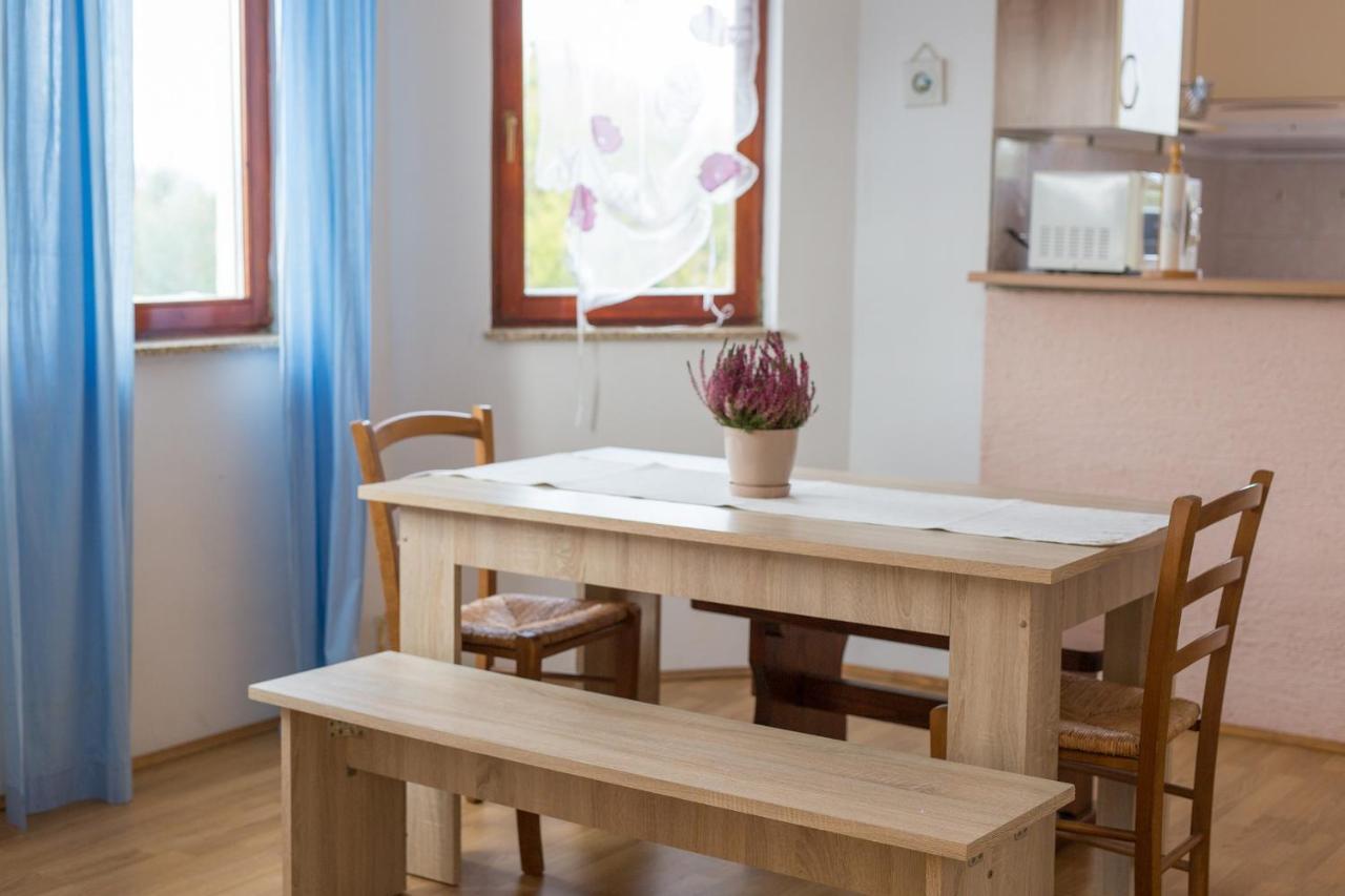 Rasopasno Apartment With Terrace And Private Parking エクステリア 写真