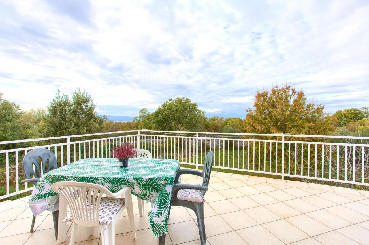 Rasopasno Apartment With Terrace And Private Parking エクステリア 写真
